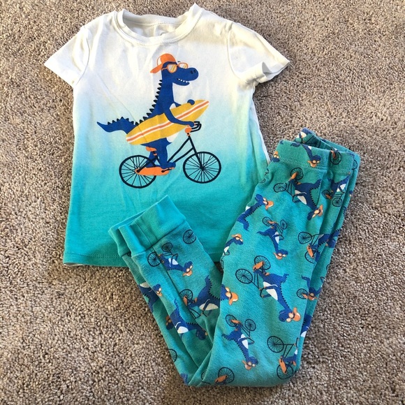 Wonder Nation boys pajama set size 5T